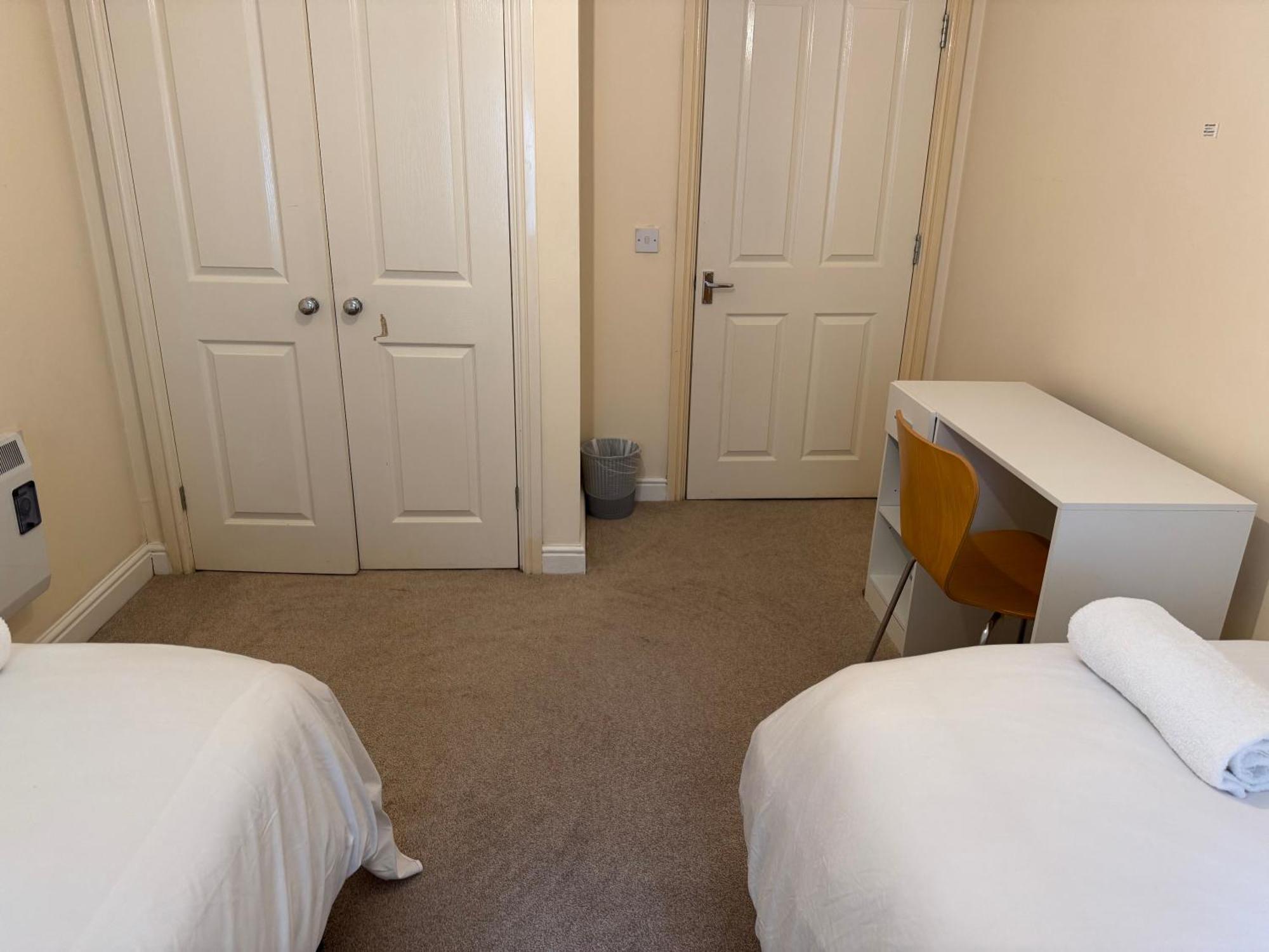 Shared House In Centre *